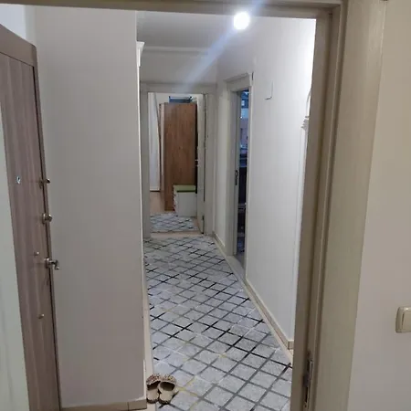 Family Apatment Cheap Vacation House - Be My Guest *