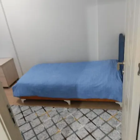 Family Apatment Cheap Vacation House - Be My Guest